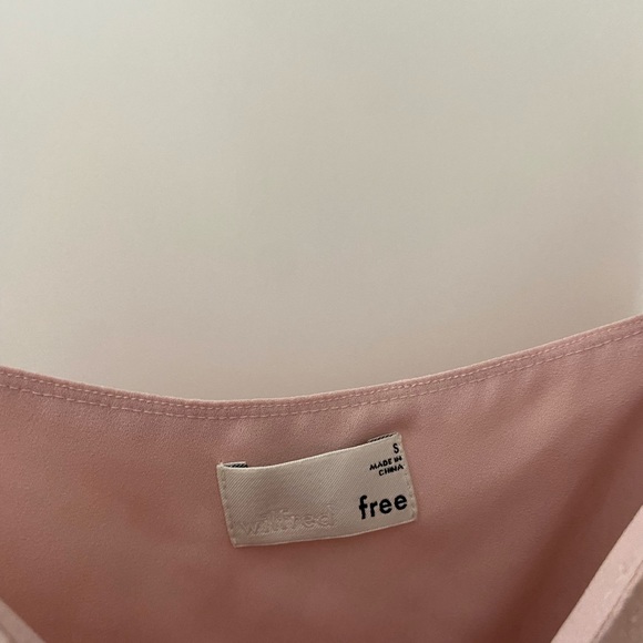 Aritzia Wilfred Free Pale Pink Camisole | Size S - Picture 2 of 2